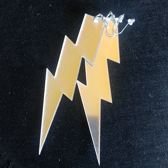 Jewelry - $5 add-on 💗 HUGE mirror lightning bolt earrings!
